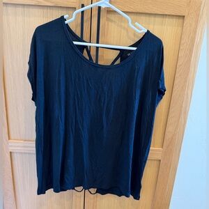 Beyond Yoga Black Short Sleeve Tee with open back